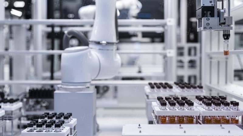 码垛机器人与搬运机器人：功能与应用对比解析